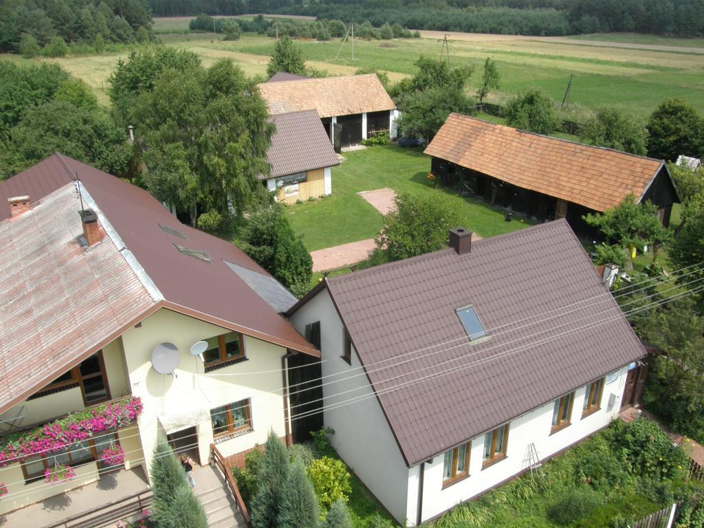 Gospodarstwo Agroturystyczno-Edukacyjne Gratka Celiny  Ngoại thất bức ảnh